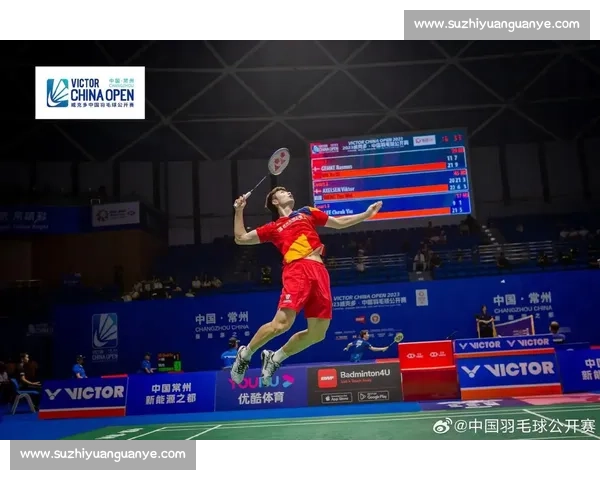 260 斤 “功夫熊猫” 跳杀惊艳全场！揭秘羽毛球教练的逆袭之路