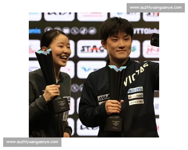 奖杯递向白发父!张本美和夺冠,藏着 55 岁老爹 20 年的苦与光 奖杯递向白发父!张本美和夺冠,藏着 55 岁老爹 20 年的苦与光