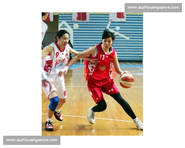 2.26 米女篮新星遭日媒酸评,国际教头盛赞 “长城级统治力” 2.26 米女篮新星遭日媒酸评,国际教头盛赞 “长城级统治力”