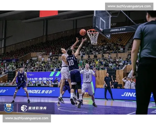 新疆篮球少年沪上亮剑，与久事 U17 队展开热血对决